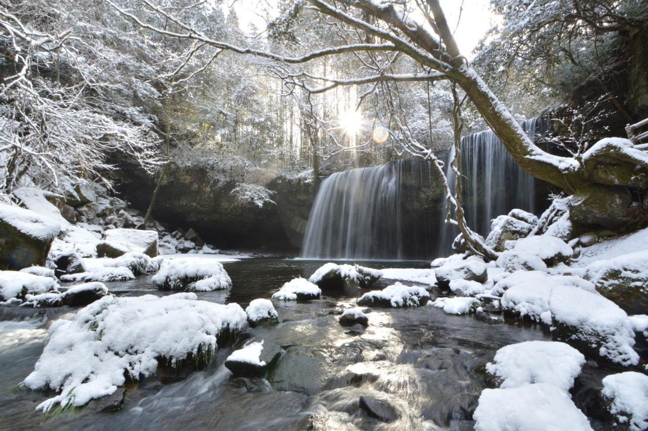 Kurokawa Onsen Oku No Yu Minamioguni Exterior foto